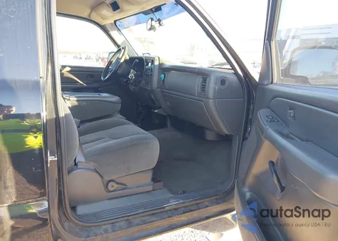 2005 Chevrolet Silverado 1500 Z71 z USA, uszkodzony, nr VIN 1GCEK14T45Z192133